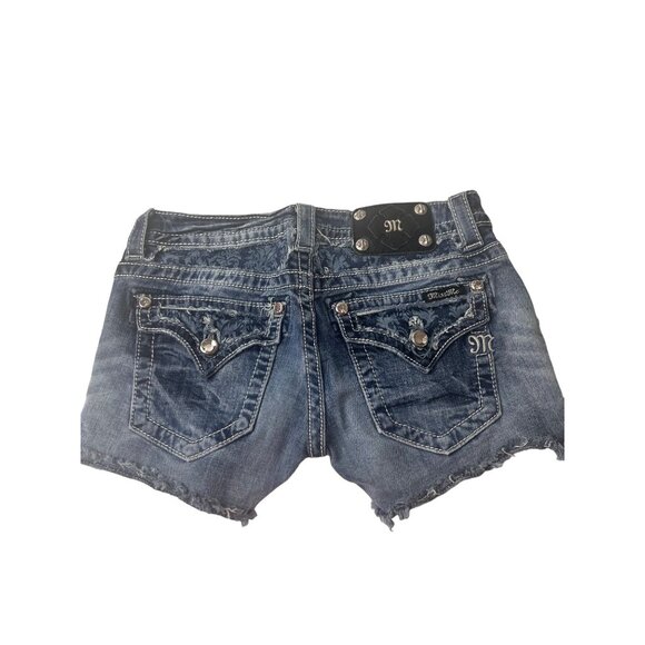 Miss Me Women's Denim‎ Shorts Size 27 Frayed Hem Bling Style JP5842H - Picture 2 of 10